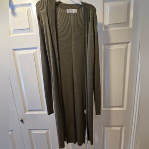 Time and Tru Olive Green Women's Sweater